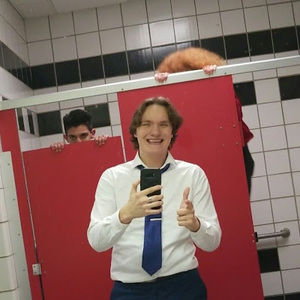 Meet your Posher, Aj